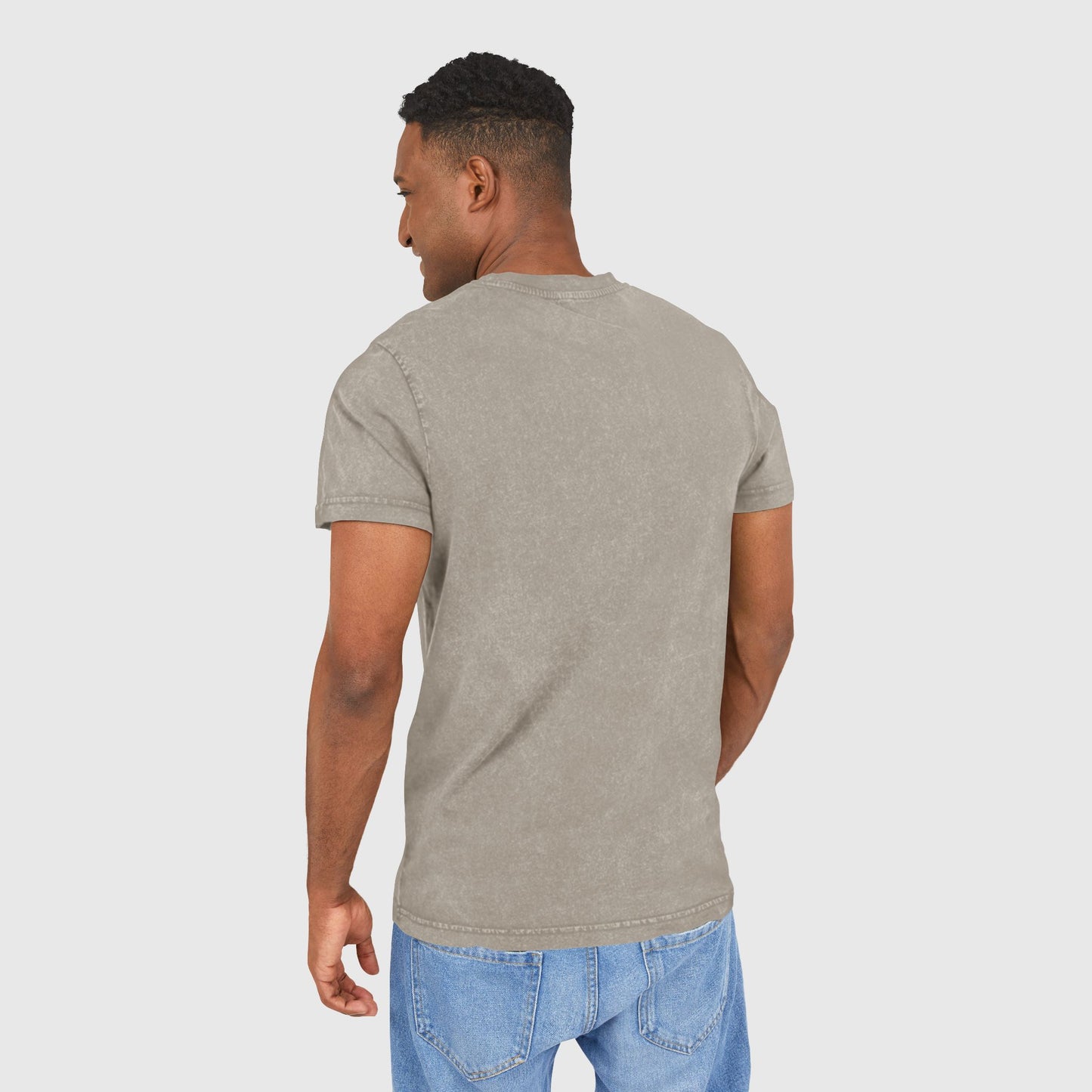 Tee-shirt délavé à l'acide minimaliste - Branding